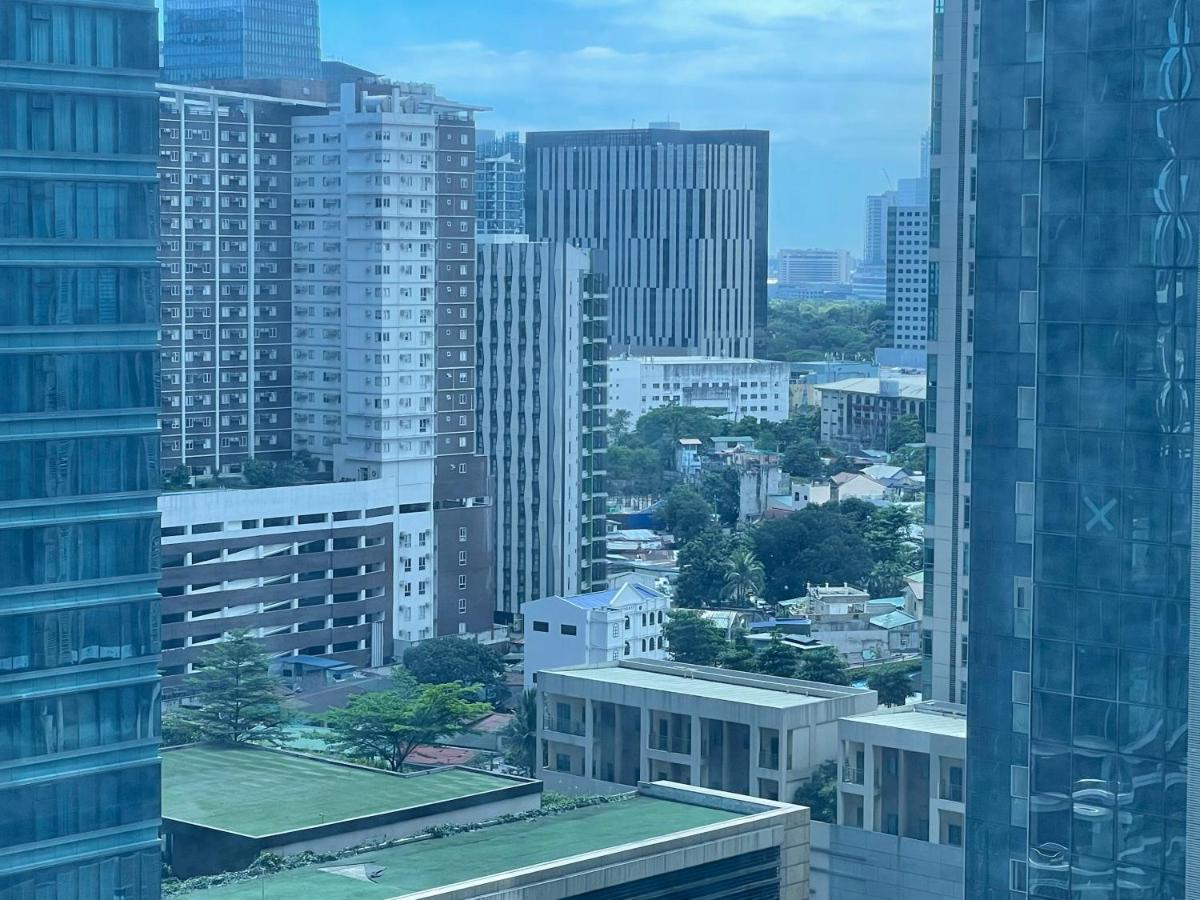 Uptown Parksuites Bgc Taguig Exterior foto